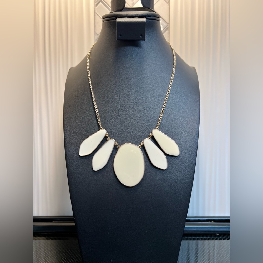 White and Gold tone Enamel Necklace